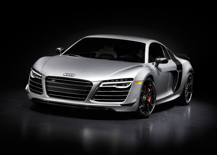 اودي Audi R8 2015 نسخة “كومبيتيشن” وهي الاقوى ستظهر خلال معرض لوس انجلوس