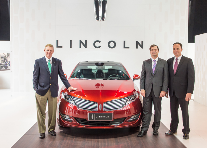 فورد تضخ خمس مليارات دولار في لينكولن لمنافسة بي ام دبليو ومرسيدس Lincoln 2015