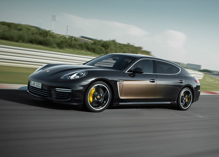 “بالصور” بورش تطلق اصدار خاص من بانميرا 2015 لتكون أفخم نسخة Porsche Panamera