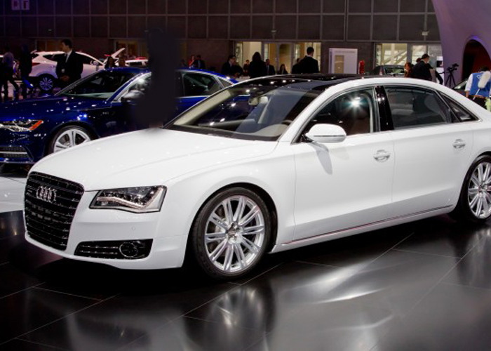 السوق السعودي يستعد لاستقبال سيارة اودي ايه ايت ال الجديدة 2014 Audi A8 L
