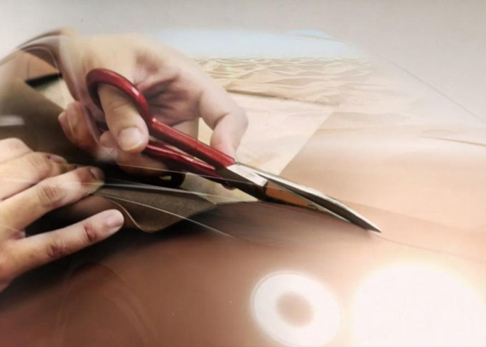 “فيديو” بنتلي تطلق فيديو تشويقي جديد لسيارتها الكروس اوفر القادمة Bentley crossover