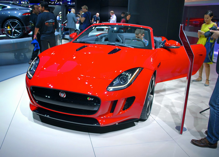 جاكوار اف تايب 2015 Jaguar F-Type تظهر بتحديثات جديدة “صور ومواصفات”