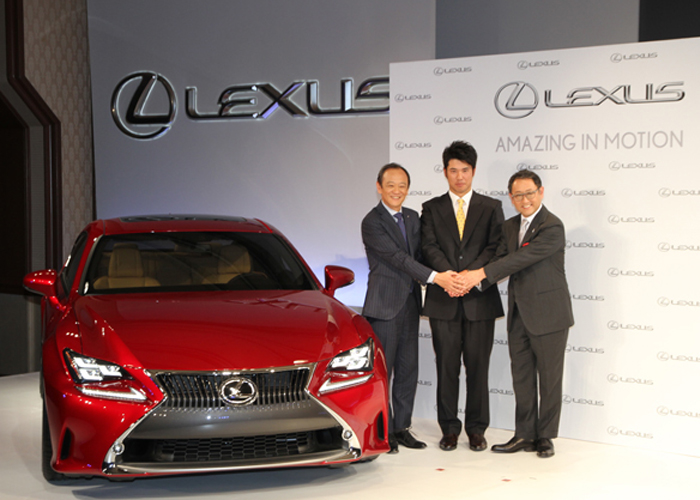 لكزس تعترف بقوة العمالقة الالمانيين الثلاث “بي ام دبليو واودي ومرسيدس” بإستحواذهم على العالم