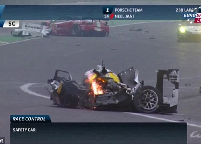 "فيديو" شاهد الحادث العنيف لسائق الفورمولا 1 مارك ويبر خلال سباق التحمل 4