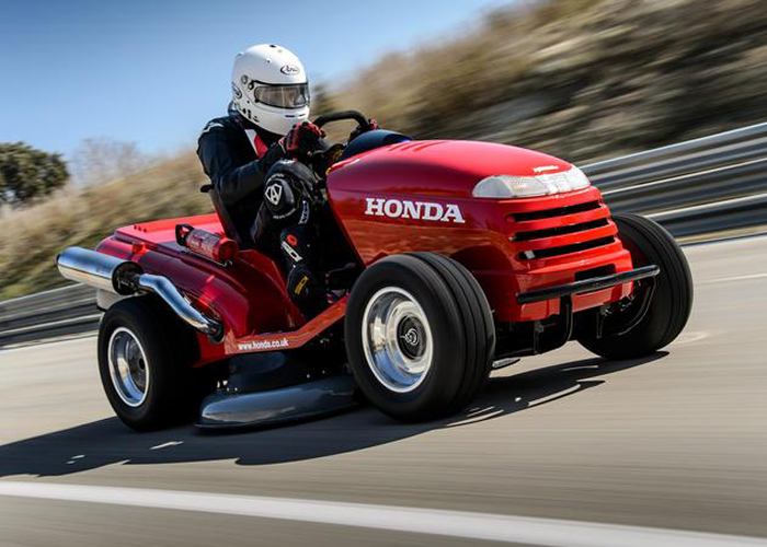 “بالفيديو” جزازة هوندا تحقق سرعة 116 ميلا في الساعة في برنامج توب جير