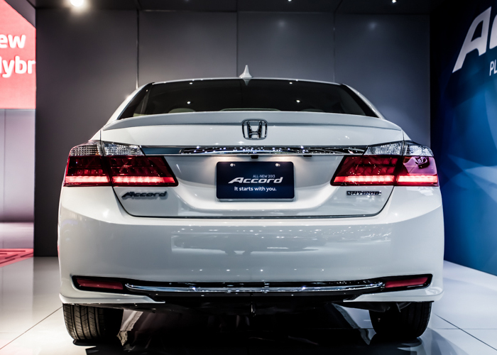 هوندا اكورد 2015 بالتطويرات الجديدة صور ومواصفات واسعار Honda Accord