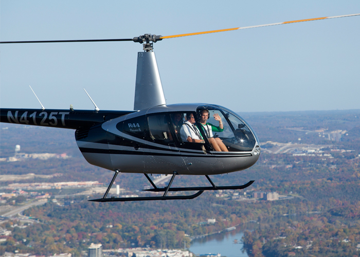 مرسيدس تعلن عن خدمة تاكسي “هليكوبتر” يقوم بنقل الركاب الأكثر ثراء في العالم