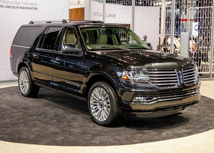 لينكولن نافيجيتور 2015 المحدثة تعلن عن الاسعار الرسمية للسيارة Lincoln Navigator