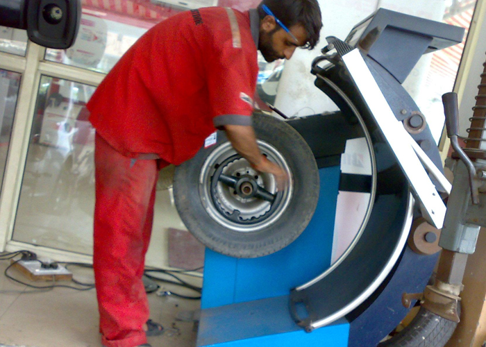 “نصيحة اليوم”: احرص على تفقد ضغط الهواء في إطارات سيارتك