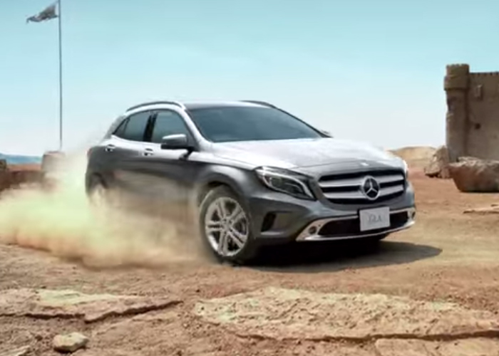 “فيديو” شاهد شخصية سوبر ماريو في إعلان مضحك لـ”مرسيدس” Mercedes-benz GLA