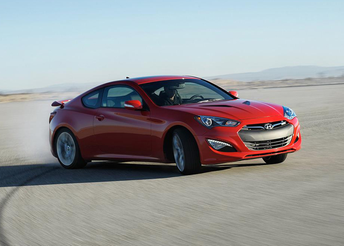 هيونداي جينيسيس 2015 كوبيه الجديدة ستستغني عن محرك ذو الاربع اسطوانات