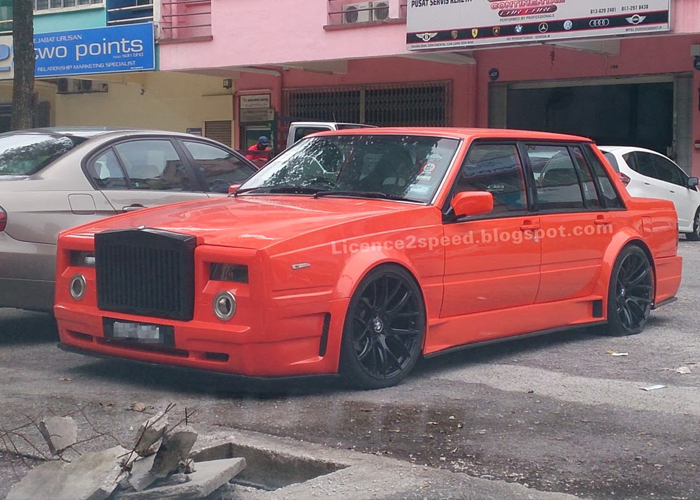“بالصور” شاب يقوم بتحويل وتعديل سيارته فولفو الى رولز رويس فانتوم Rolls-Royce