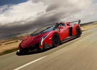 “بالصور”السيارة لامبورجيني فينو رودستر الخارقة Lamborghini Veneno Roadster